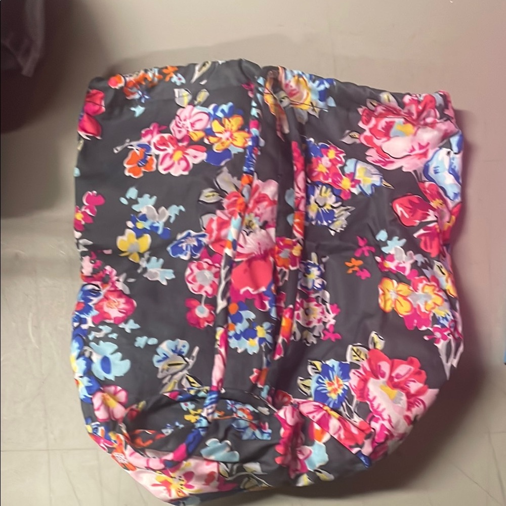 Vera Bradley Floral Print Bag Backpack Lightweight New in box
